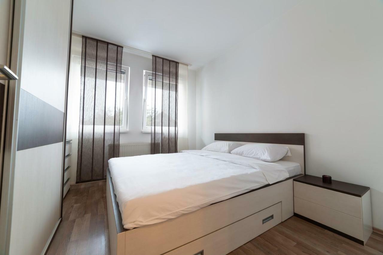 Vf Kragujevac Apartments Exterior foto